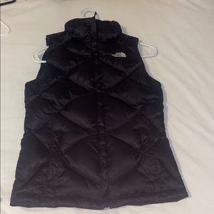 BLACK NORTH FACE WOMENS VEST